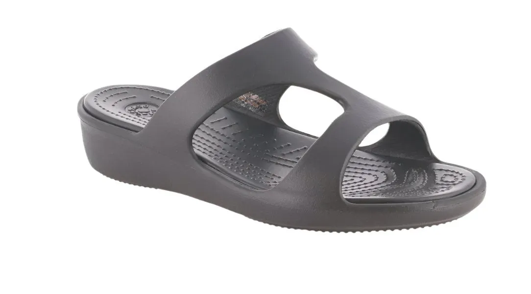 Dawgs Wedge Black Sandal