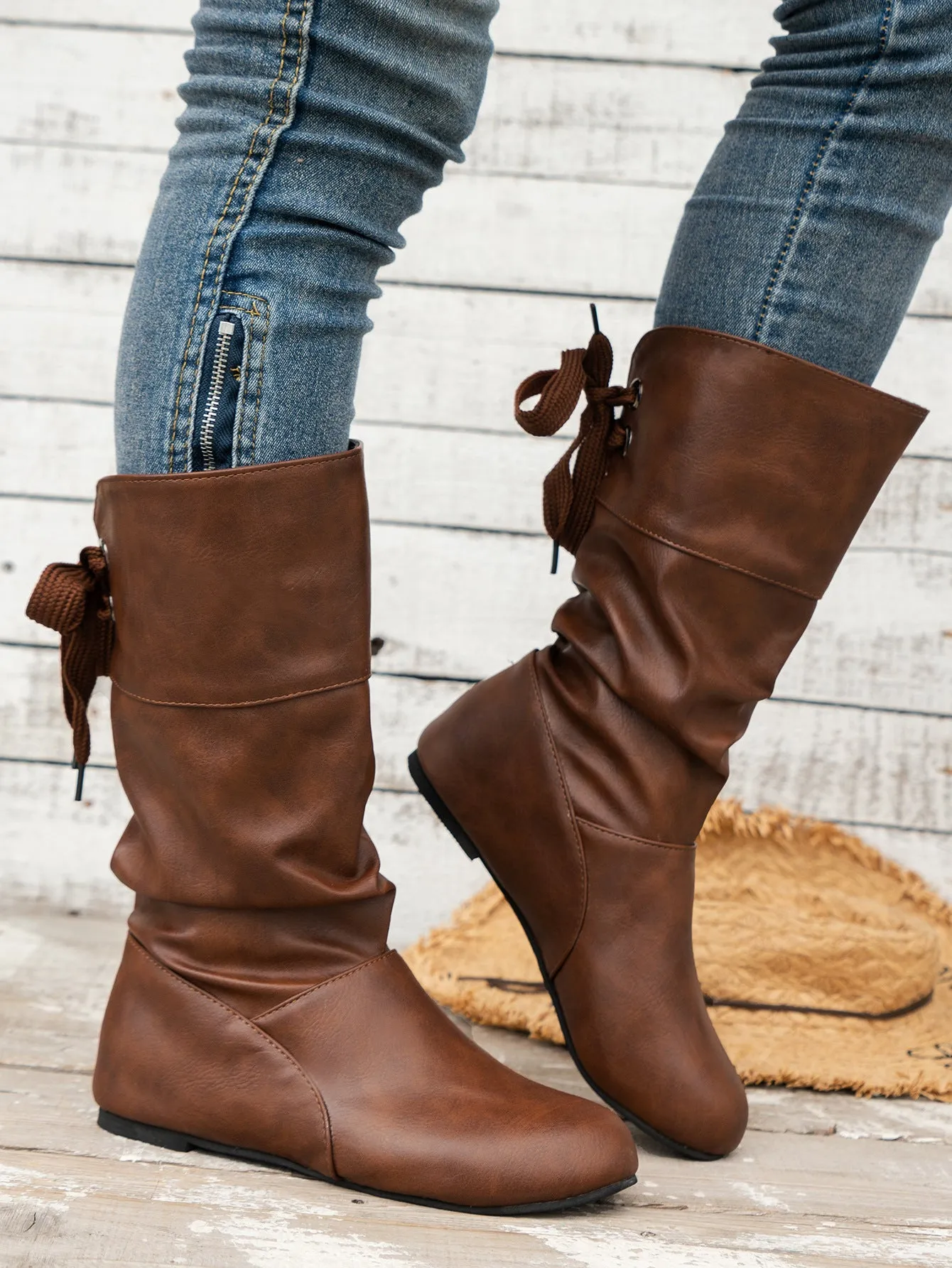 elveswallet Round toe back bow mid-calf boots