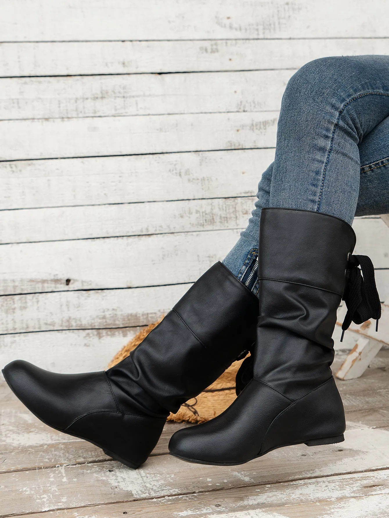 elveswallet Round toe back bow mid-calf boots