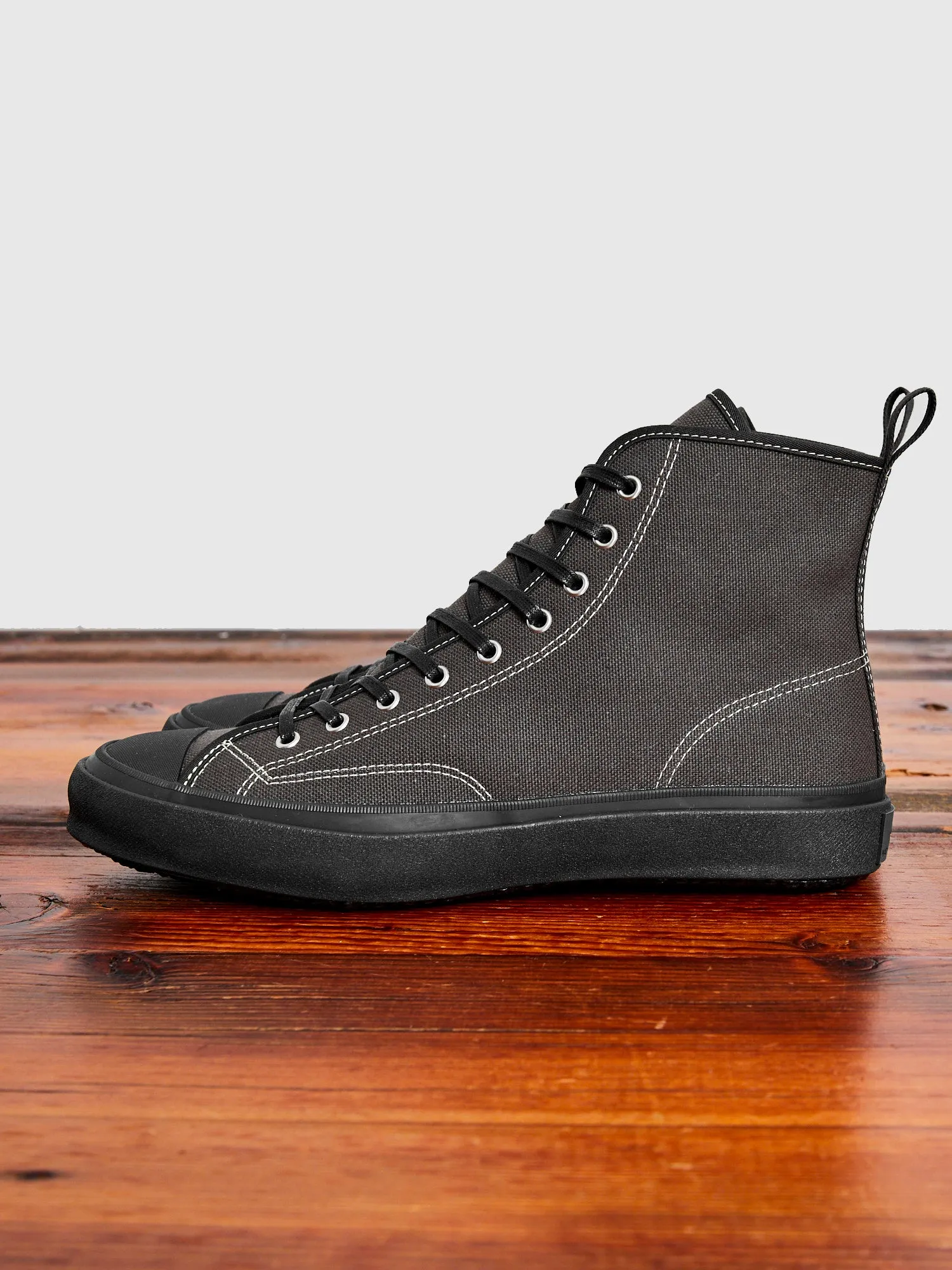 Hi Basket Sneaker in Charcoal