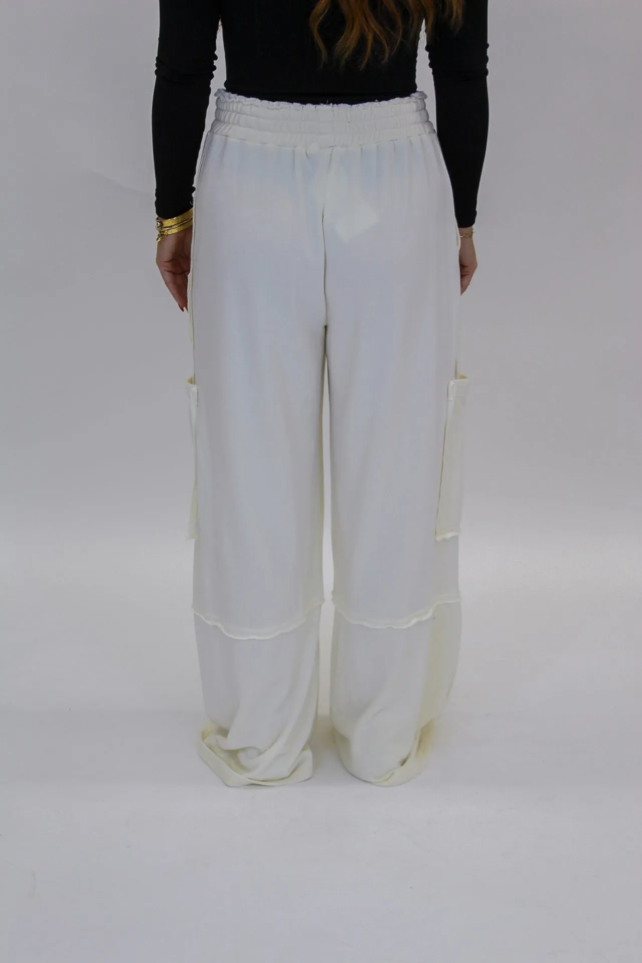 Kelson Oversized Sweatpants- Cream