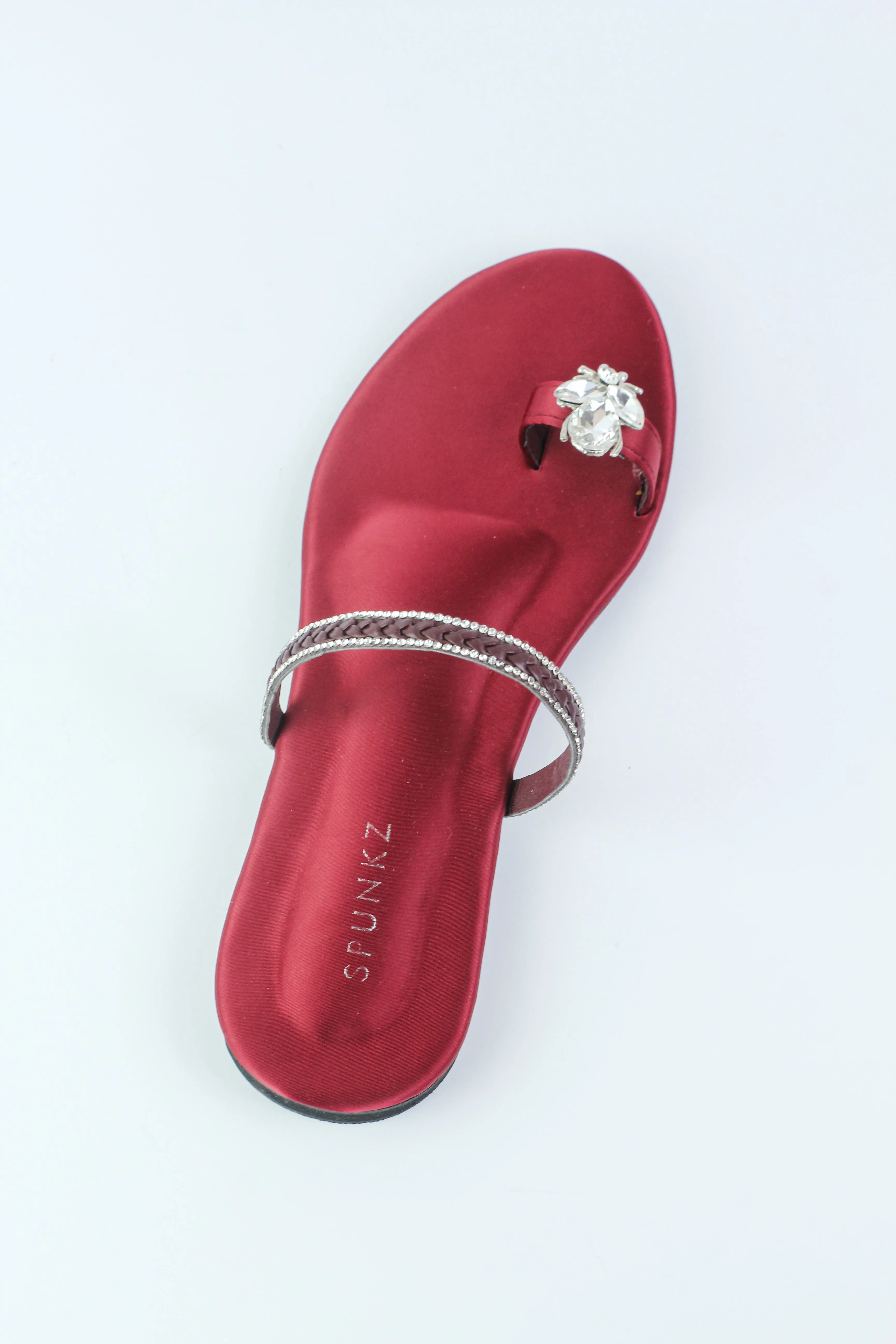 Maaya Toe Ring Diamond Bee Maroon Mash Scarlet Summer Flats