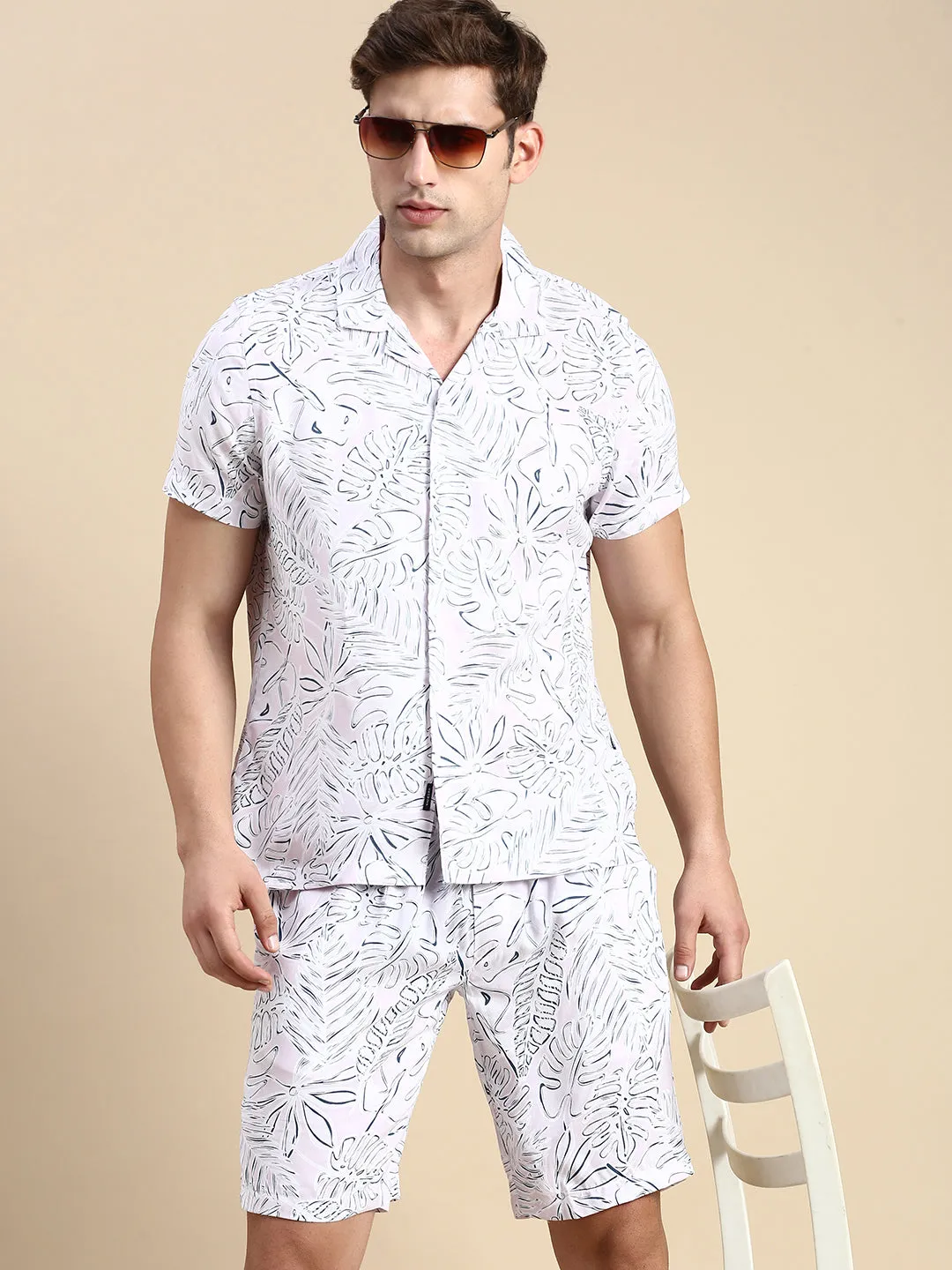 Men Cuban Collar Printed Pink Co-Ords Set