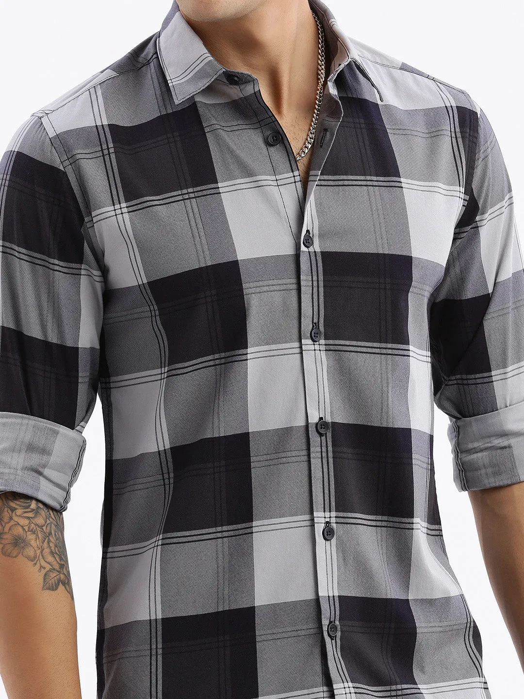 Men Spread Collar Checked Slim Fit Grey Shirt