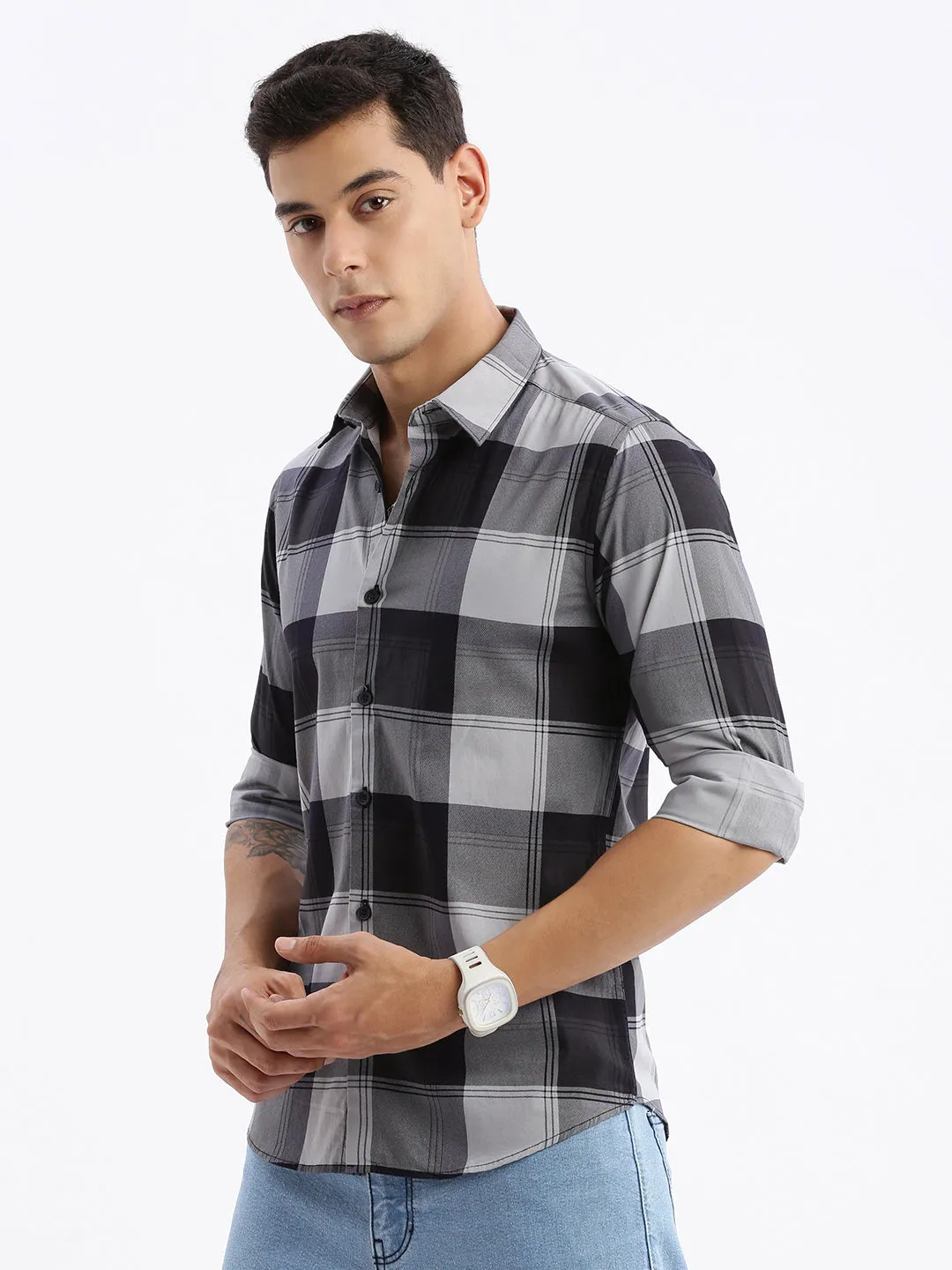 Men Spread Collar Checked Slim Fit Grey Shirt