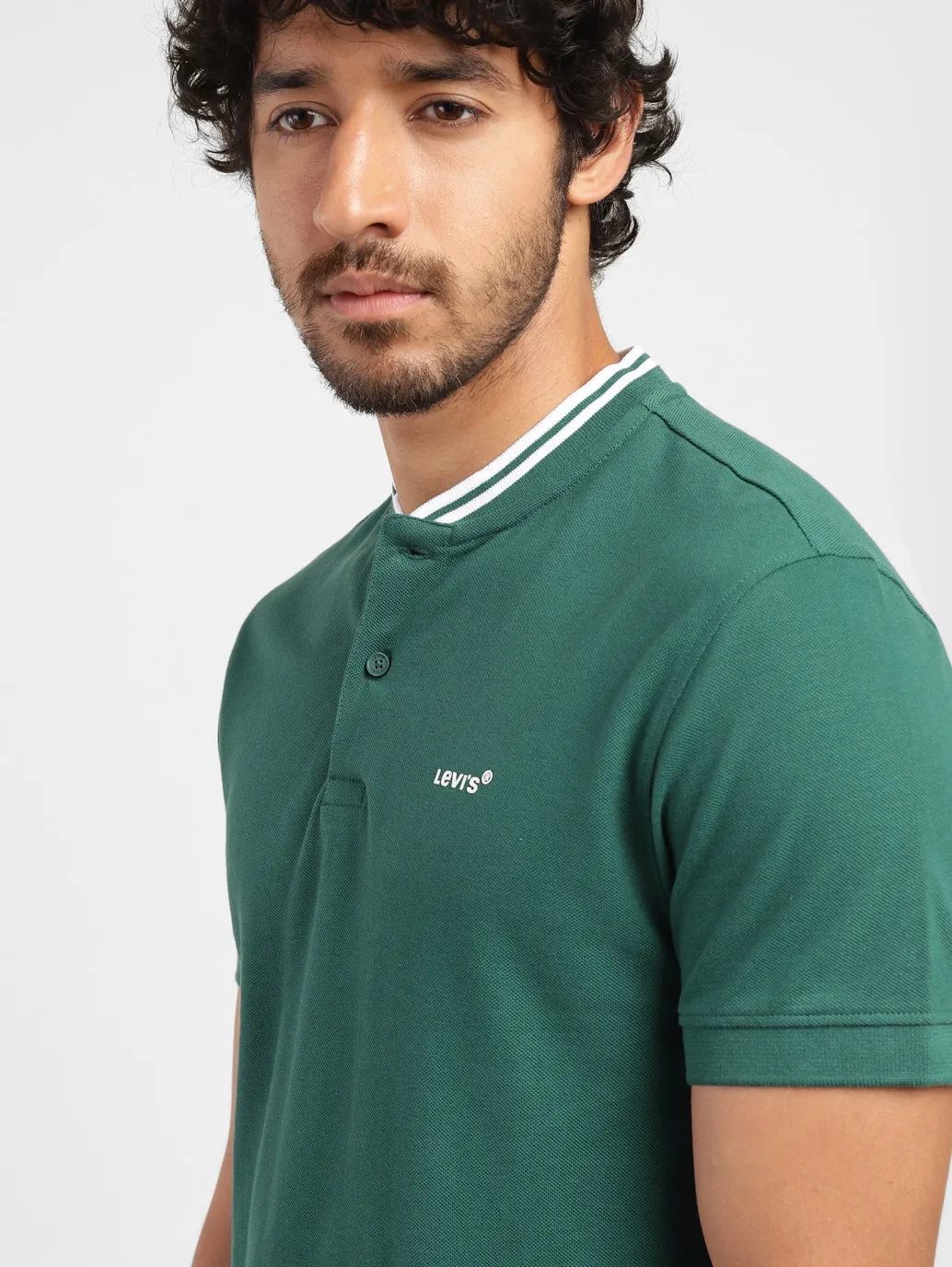 Men's Solid Band Neck T-shirt Green