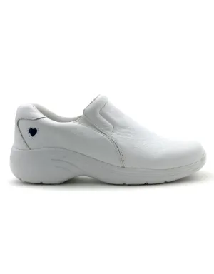 Nurse Mates Women's Dove Shoe in White (Wide)