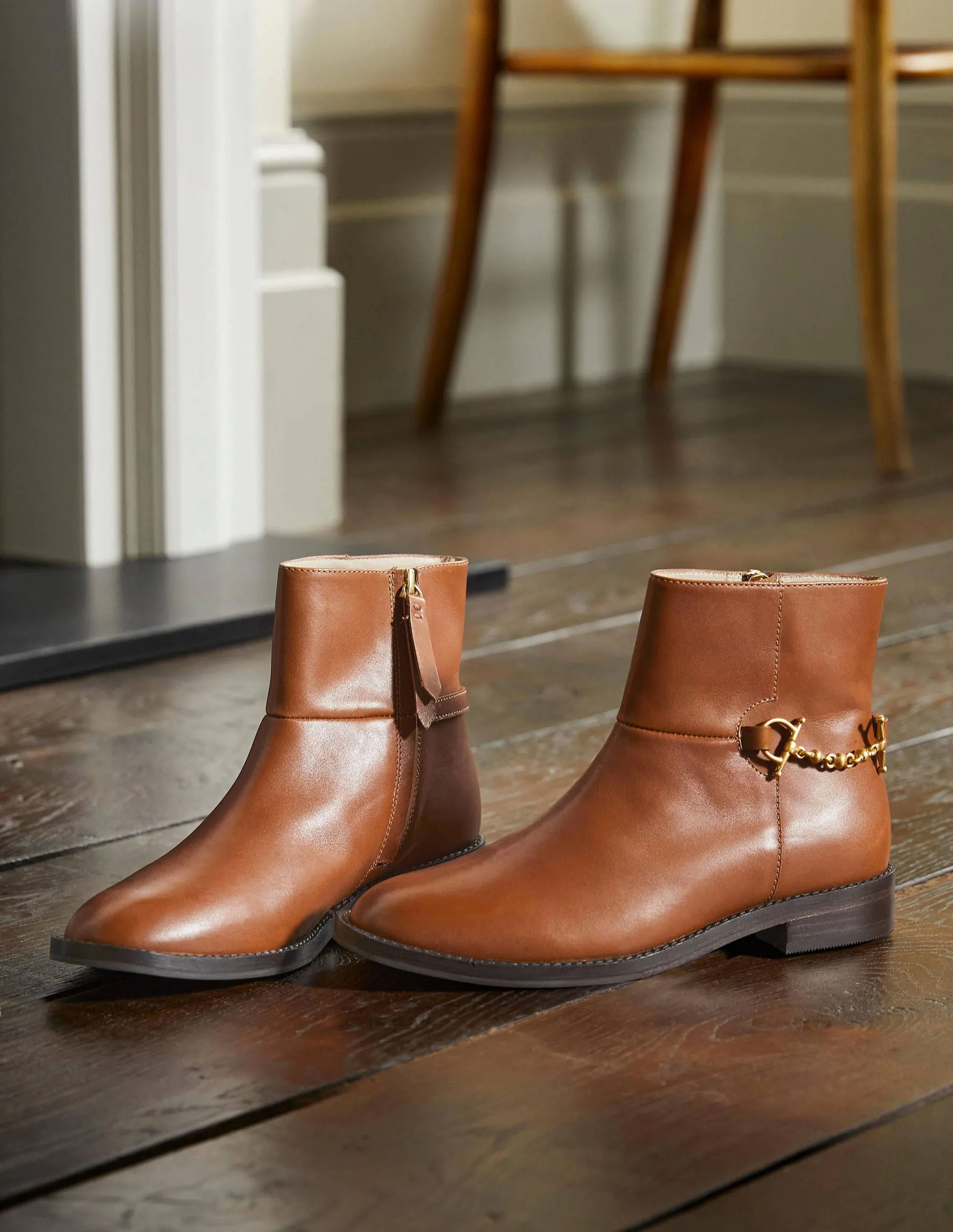 Snaffle Detail Ankle Boots-Dark Tan