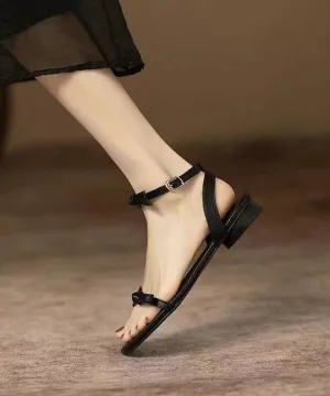 Stylish Black Splicing Bow Buckle Strap Peep Toe Sandals OI070