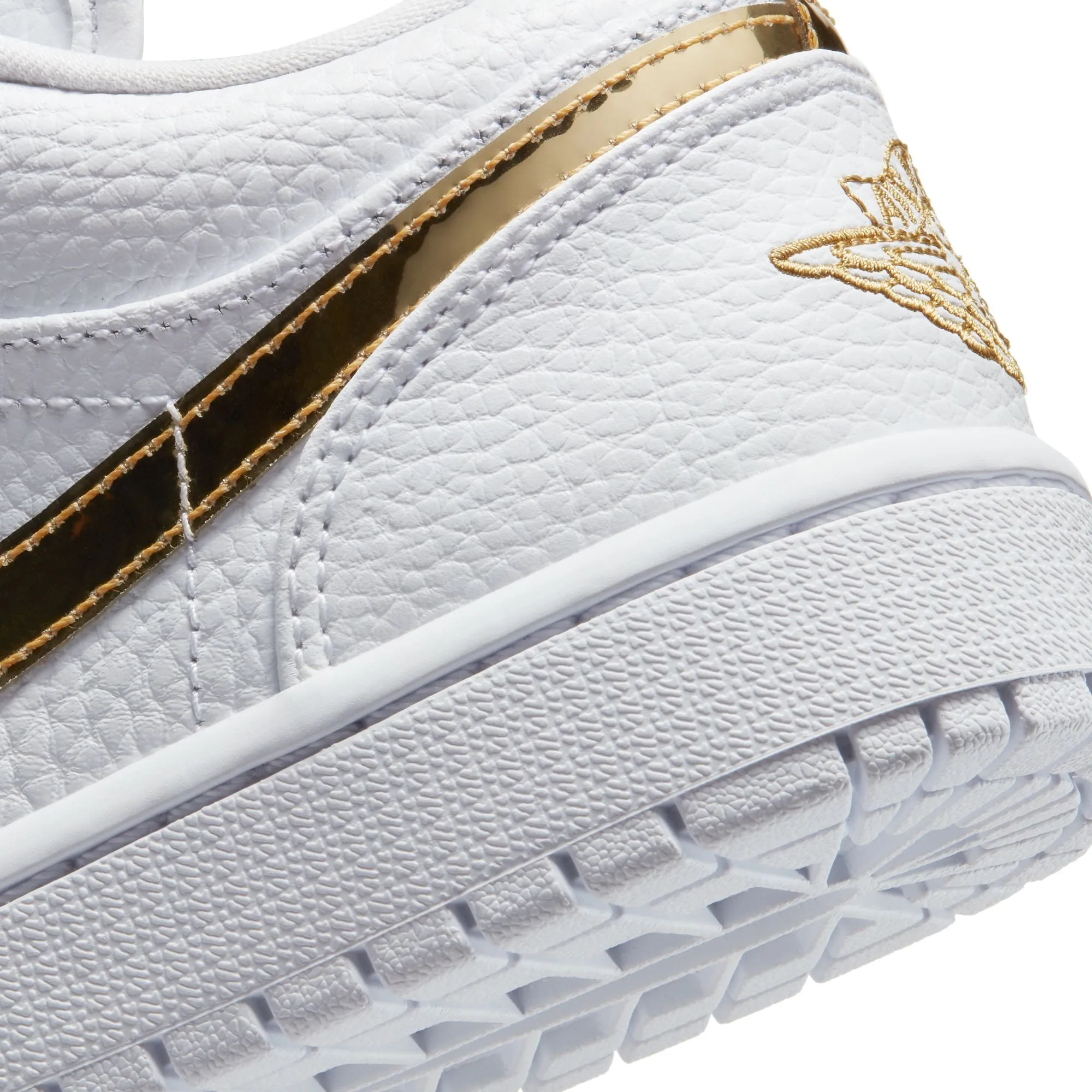 WMNS Nike Air Jordan 1 Retro Low SE Gold Medal 🥇