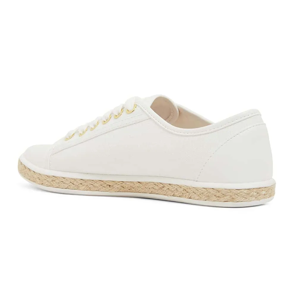 Yale Sneaker in White Canvas And Smooth